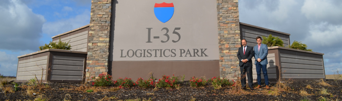 1-35 Logistics Park