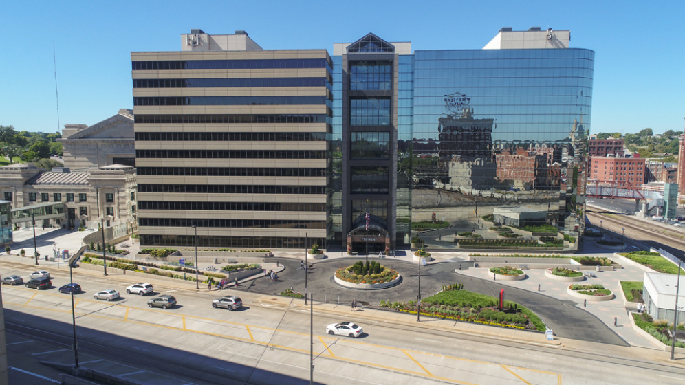 2300 Main Street Kansas City Missouri 64108, ,Office,Lease,Main,1109
