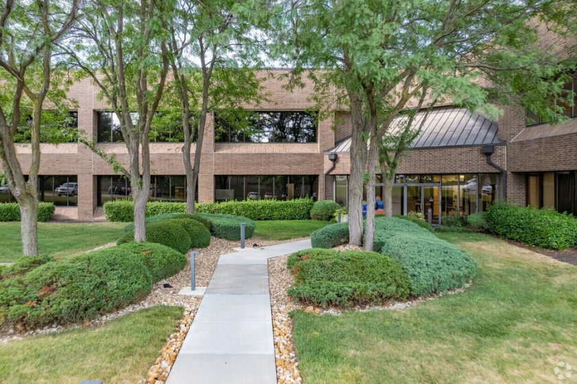 8001 College Blvd, Overland Park, KS 66210, ,Office,Lease,College Blvd,1160