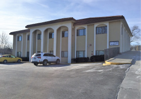 8650 Candlelight Ln, Lenexa, KS 66215, ,Office,Sale,Candellight Ln,1557
