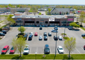 4801 Bauer Farm Dr, Lawrence, KS 66049, ,Retail,Lease,Bauer Farm Dr,1583