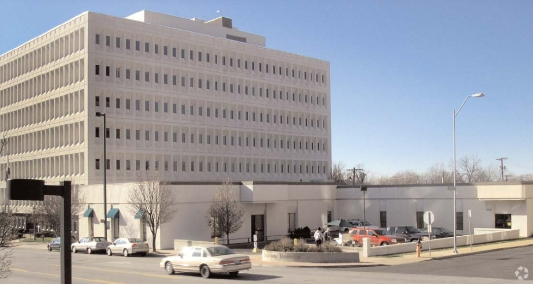 3400-3406 Broadway Blvd, Kansas City, MO 64111, ,Industrial,Lease,Broadway Blvd,1620