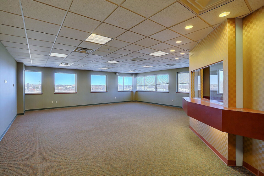 4911 Arrowhead, Independence, MO 64055, ,Office,Lease,Arrowhead,1653