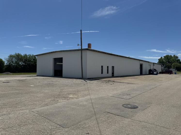 7215 Topeka, Topeka, KS 66619, ,Industrial,Lease,Topeka,1655